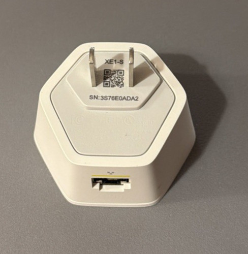 Xfinity xFi Pod XE1-S WiFi Range Extender Mesh Network Booster Adapter