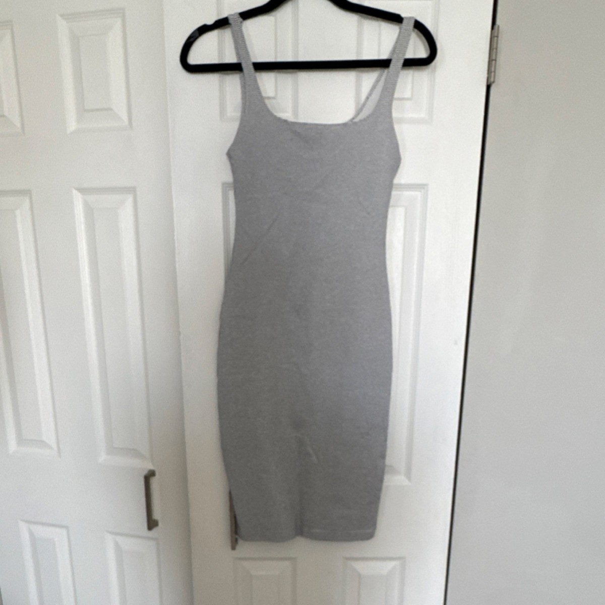 ZARA TRAFALUC Gray Bodycon Dress Scoop Neck Strappy Sleeveless Knee Length S