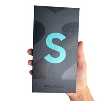 New Samsung Galaxy S22 Ultra 5G 128GB SM-S908U Factory Unlocked GSM CDMA US SHIP