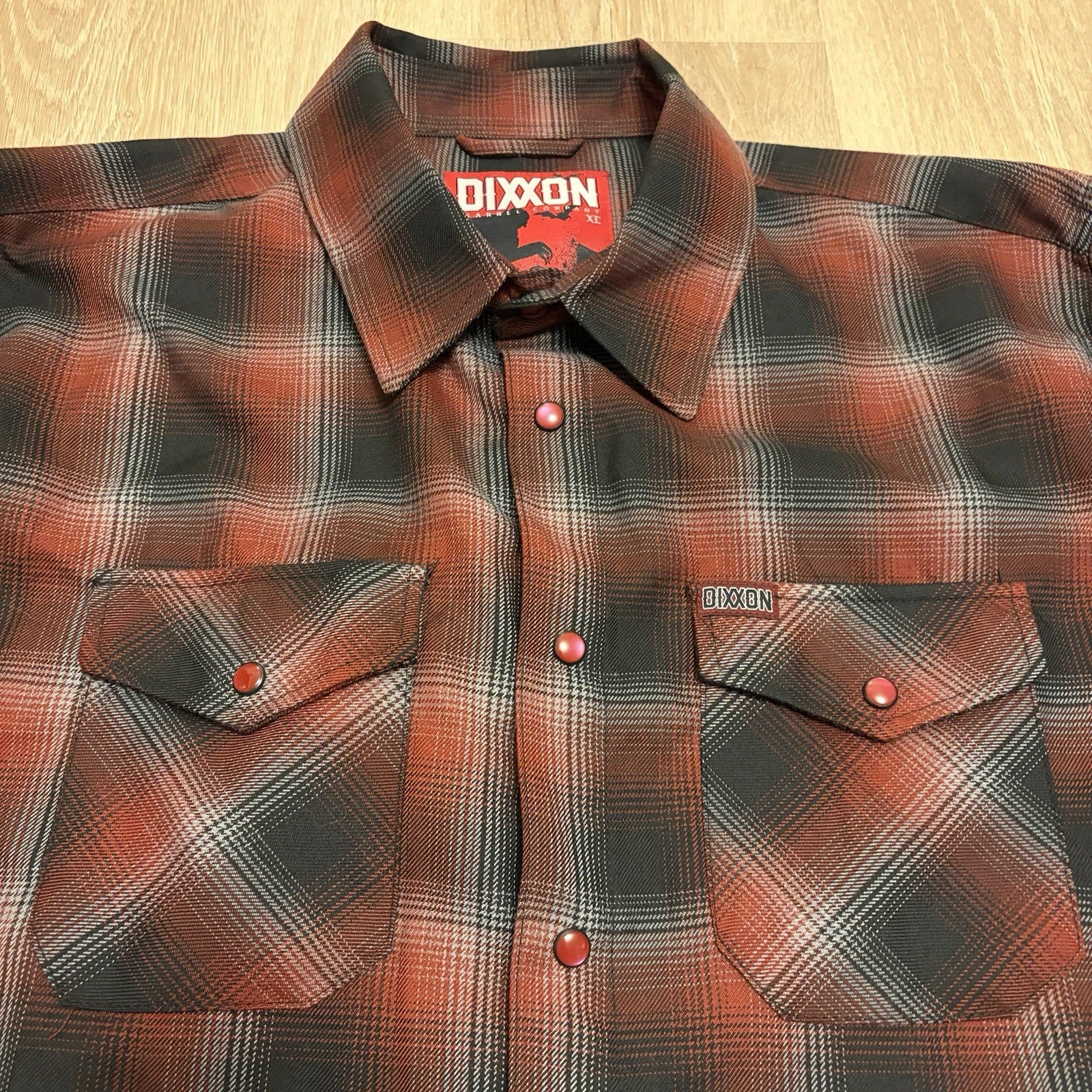 Dixxon Flannel Company 'The Count' Mens Size XL Long Sleeve Button Up Horror image 4
