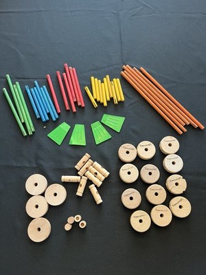 Tinkertoy 2000 Classic Junior Construction Toy Vintage, Missing 2 Yellow Sticks