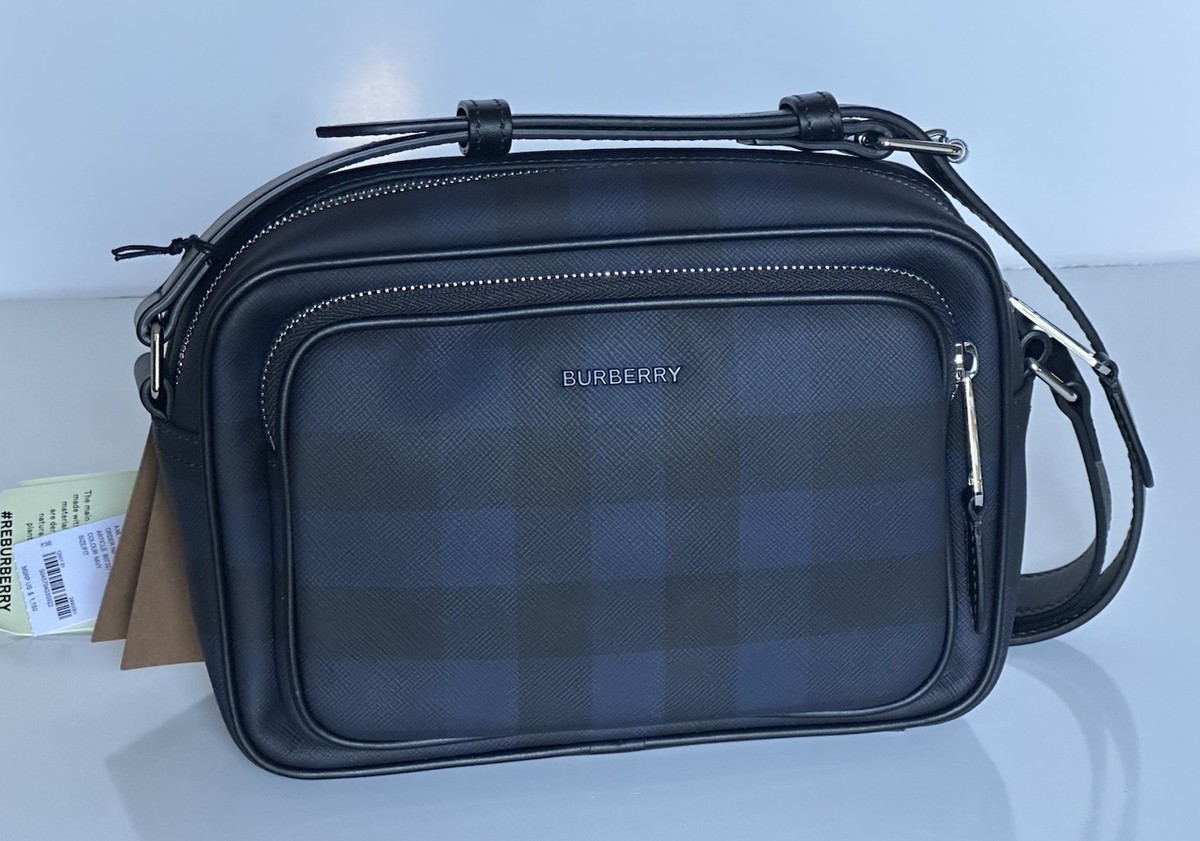 バッグ Burberry F28CD062-48E7-425D-A9B7-