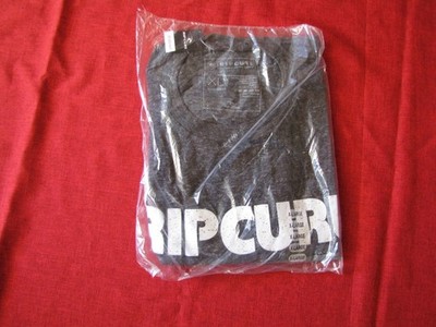 NEU: Herren T-Shirt RIP CURL  Gr. XL, mit Printdruck/Schriftzug -  noch in Folie