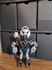 LEGO BIONICLE: Tehutti (8609) Metru Nui Matoran Missing Disk Incomplete