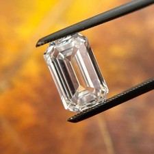 Loose 1.00 Ct Emerald Cut Lab Grown Moissanite Natural D Color VVS1 Certified