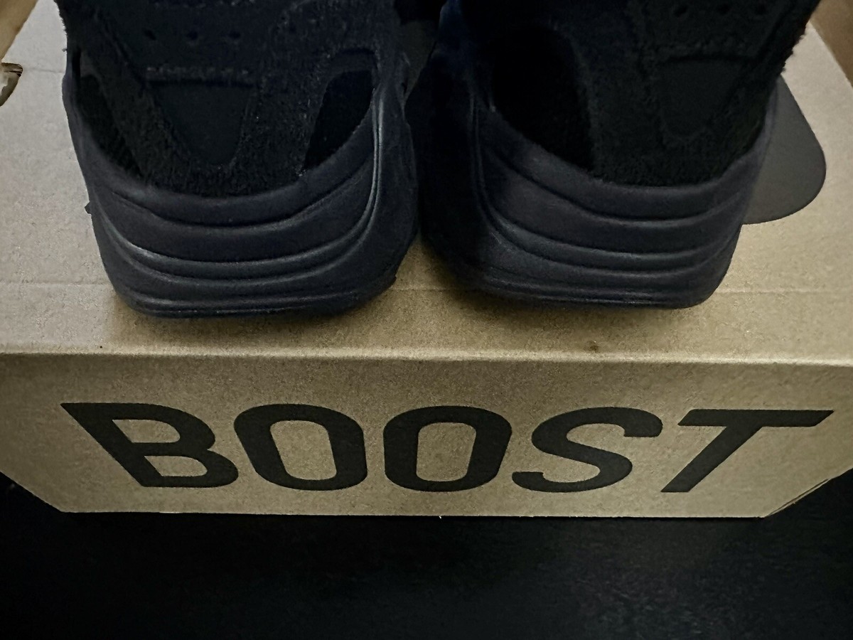 adidas gazelle silver green womens YEEZY 700 V2 'BLACK VANTA' – Empire Glasgow main image 1
