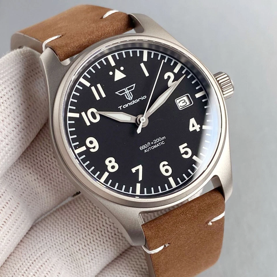 Relojes con movimiento automático NH35 de cristal de zafiro piloto de titanio de 39 mm para hombre Foto 2 de 4