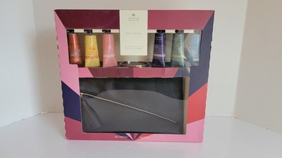 Crabtree & Evelyn Gift Box Hand Therapy Set of 6 Pc 0.9 oz + Clutch + Bracelet