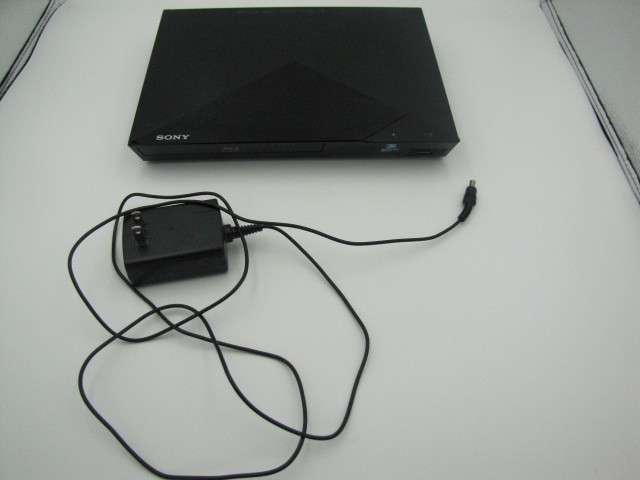 Sony BDP-S2200 Blu Ray DVD Player Tested Working No Remote Included