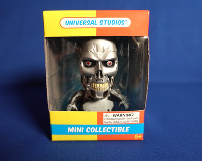 Universal Studios Parks Terminator Salvation T-600 Uni-Minis Figure