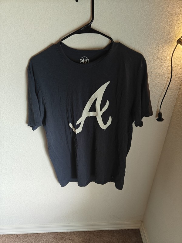 Atlanta Braves's T-shirt Size Medium 