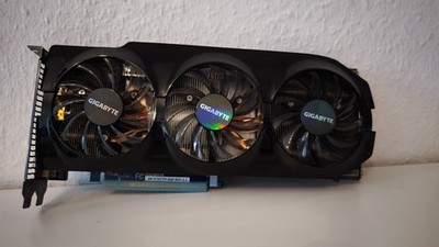 *** GIGABYTE AMD Radeon HD7970 3GB GDDR5 384 Bit Speicheranbindung ***
