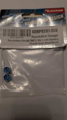 Revolution Design B6 Akku-Rändelmuttern (blau) [RDRP0281-BLU] für Associated B6