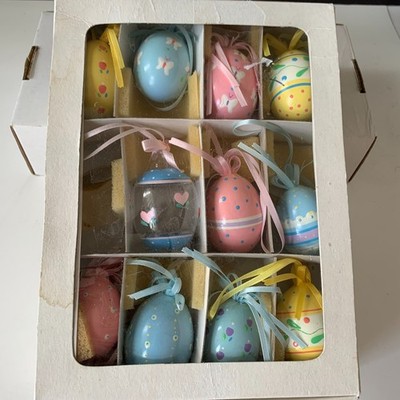 PAOLI EASTER EGGS BOX COLLECTION IN ORIGINAL BOX 11 PIECES