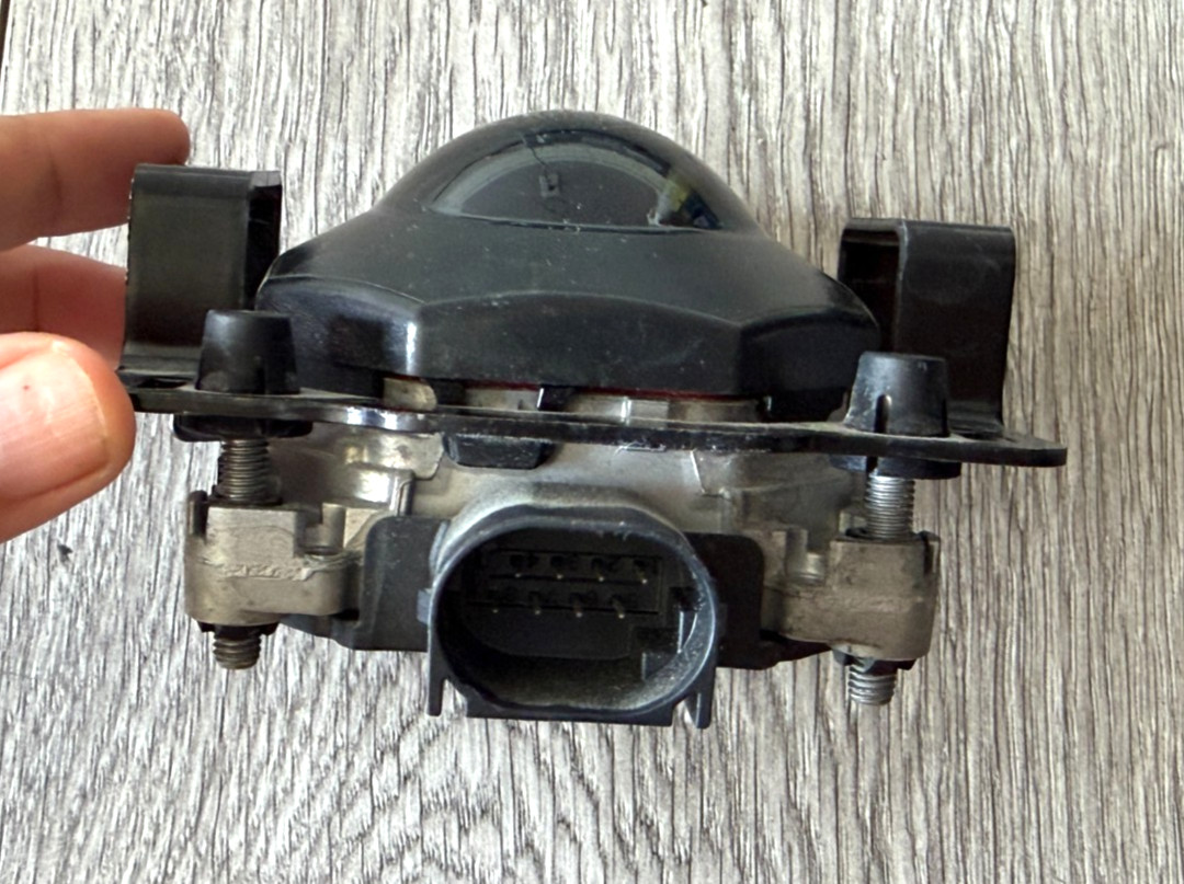 Maserati Ghibli 2021-2024 Radar sensor P/N 670177907