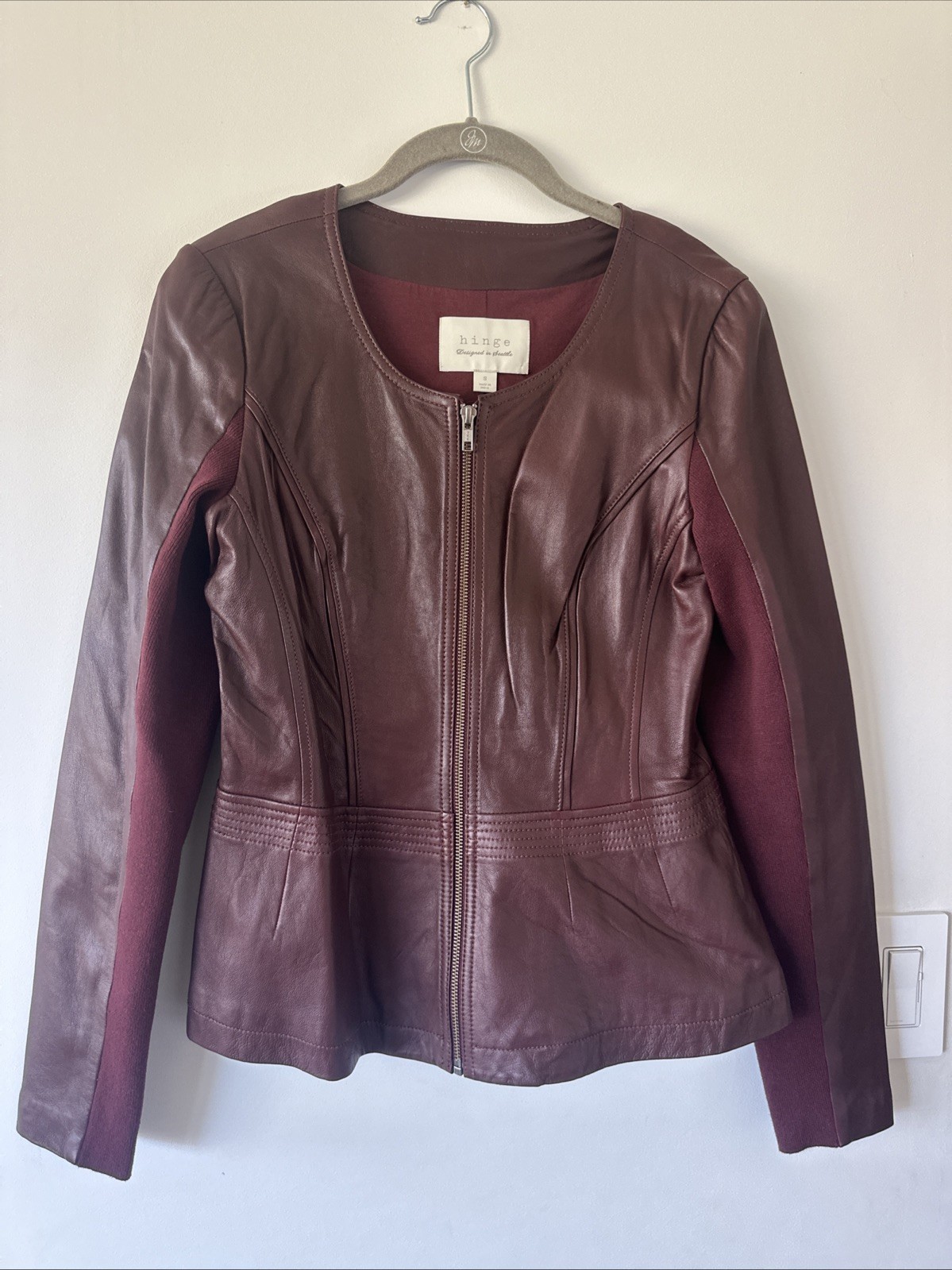 Hinge, Size Small, Maroon Leather Jacket - image 1