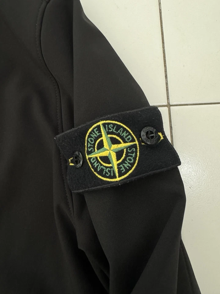 Stone Island Soft Shell Hooded Jacket 'Black' - Image 4 of 4