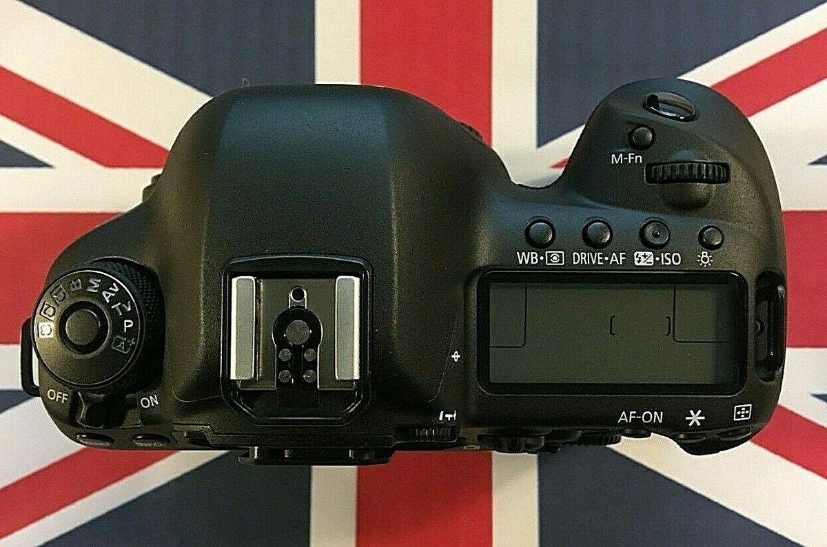 Canon EOS 5D Mark IV 30.4MP Digital SLR Camera - Black (Body Only