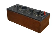 Vintage General Radio Co Type 102J Decade Resistance Box Bakelite 13"