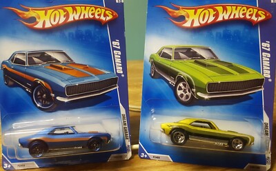 Hot Wheels '67 Chevy Camaro 1:64 Scale Hood Opens Metal Bottom Lot