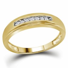 10k Yellow Gold Mens Round Diamond Wedding Anniversary Band Ring 1/12 Cttw