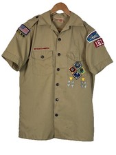 Boy Scouts of America Uniform Shirt Short Sleeve Men  s Small With Patches