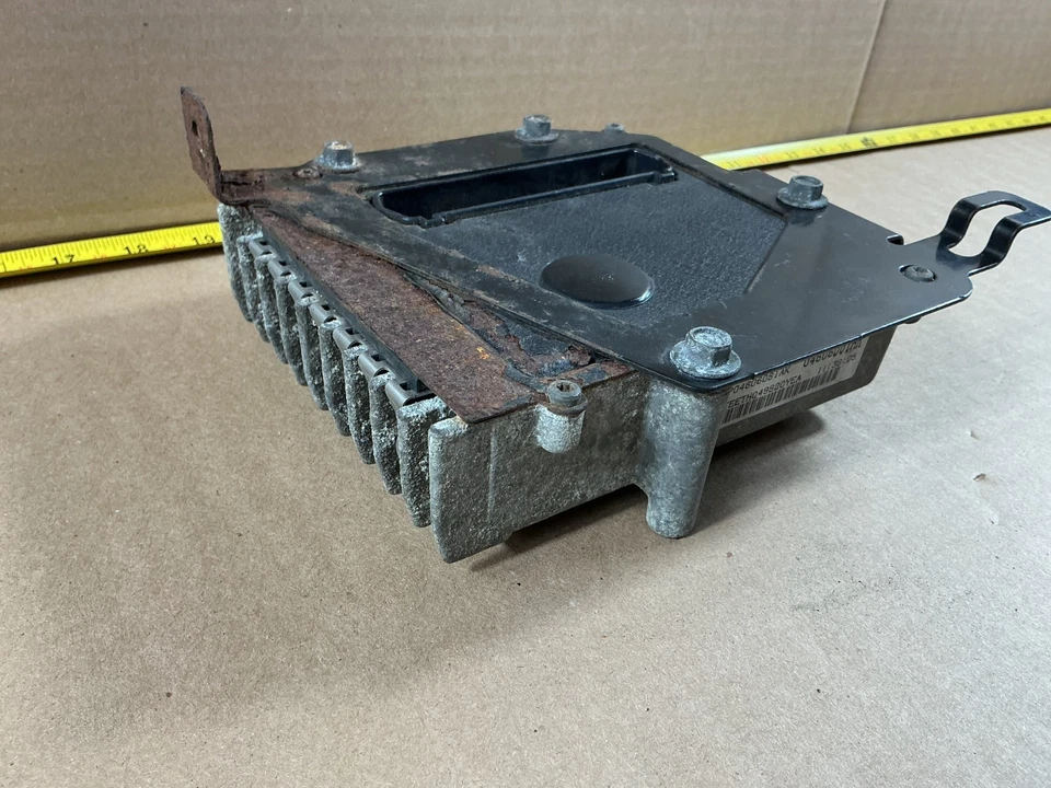 Módulo de control de transmisión Chrysler Concorde 1998-2000 TCM 04606081AK Foto 3 de 4