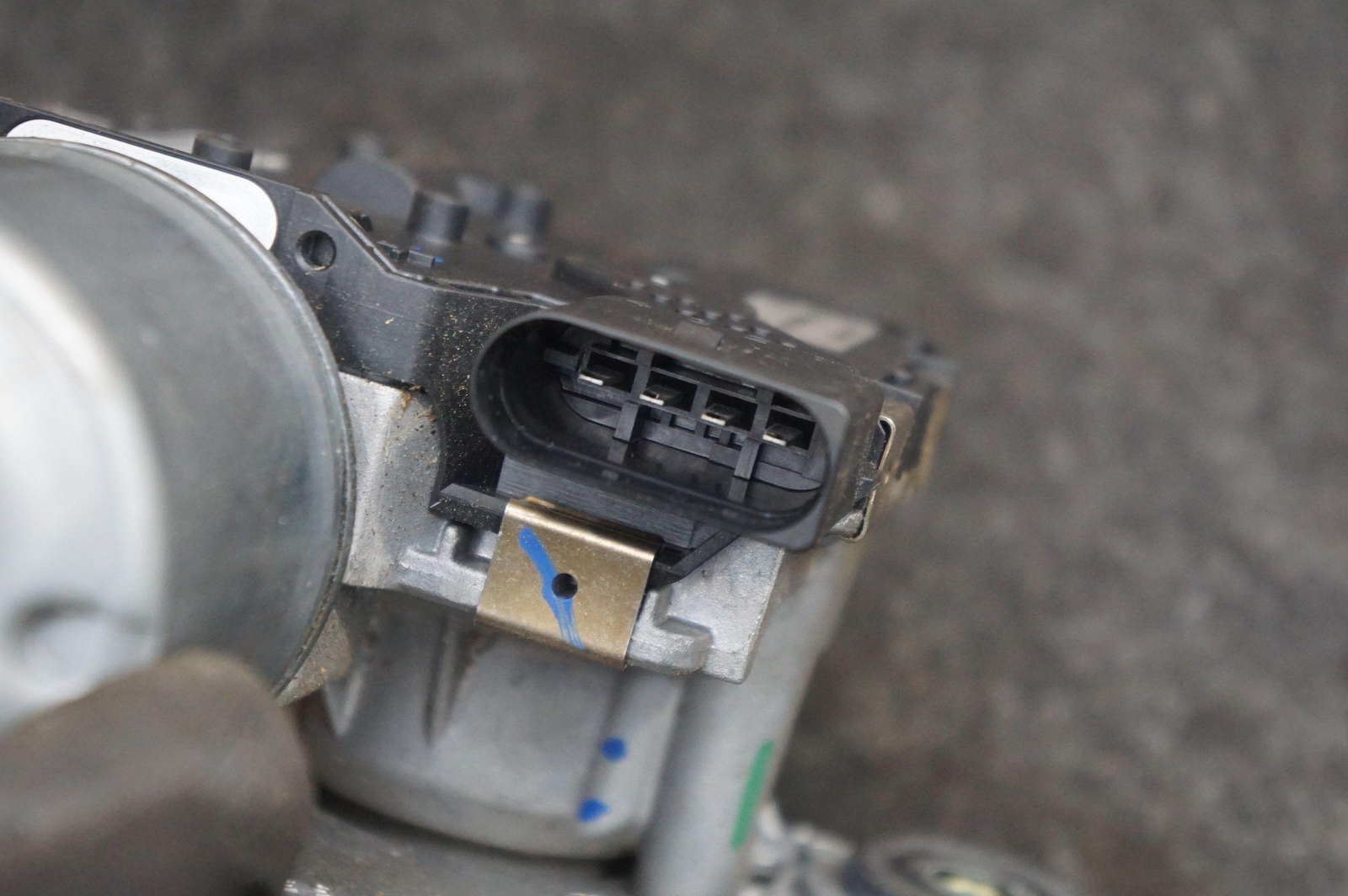 Front Right Windshield Wiper Motor OEM MY83-17504-AA Aston Martin Dbx 707 20-23