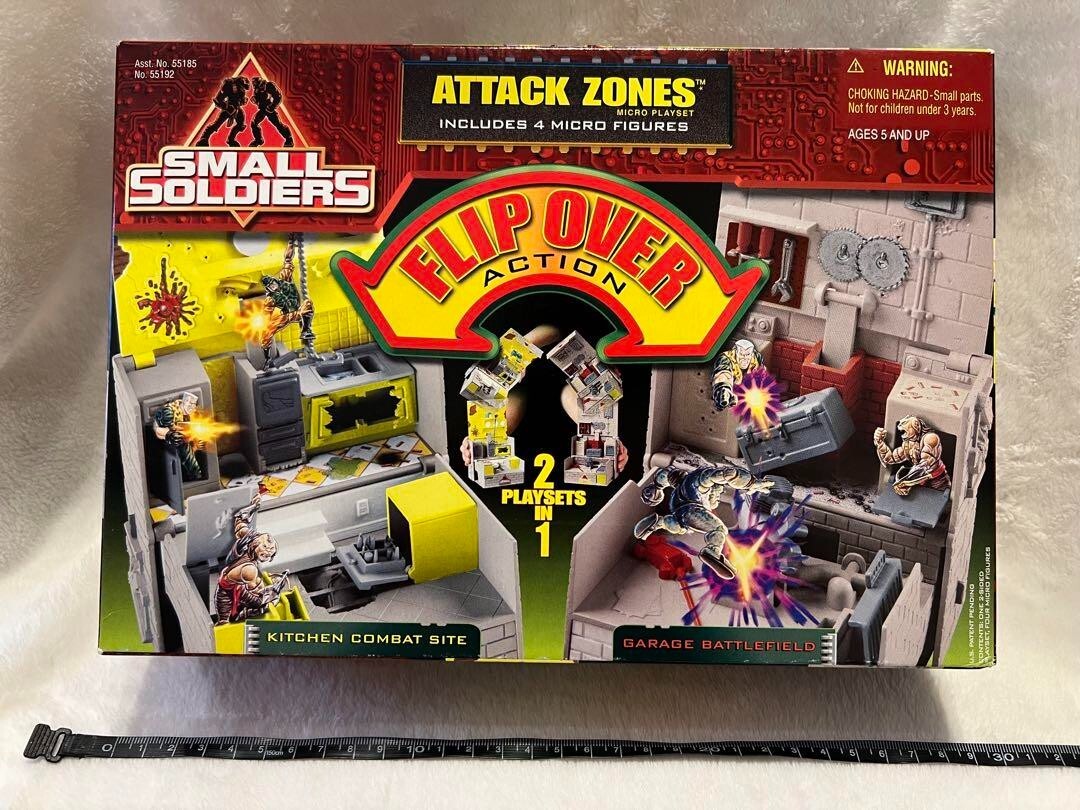 Small Soldiers FLIP OVER ACTION ATTACK ZONES includes 4 Small Soldiers FLIP OVER ACTION ATTACK ZONES includes 4