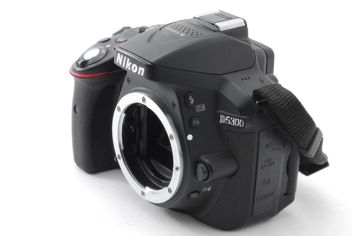 34944shot [NEAR MINT] Nikon D5300 Digital SLR Camera AF-S DX