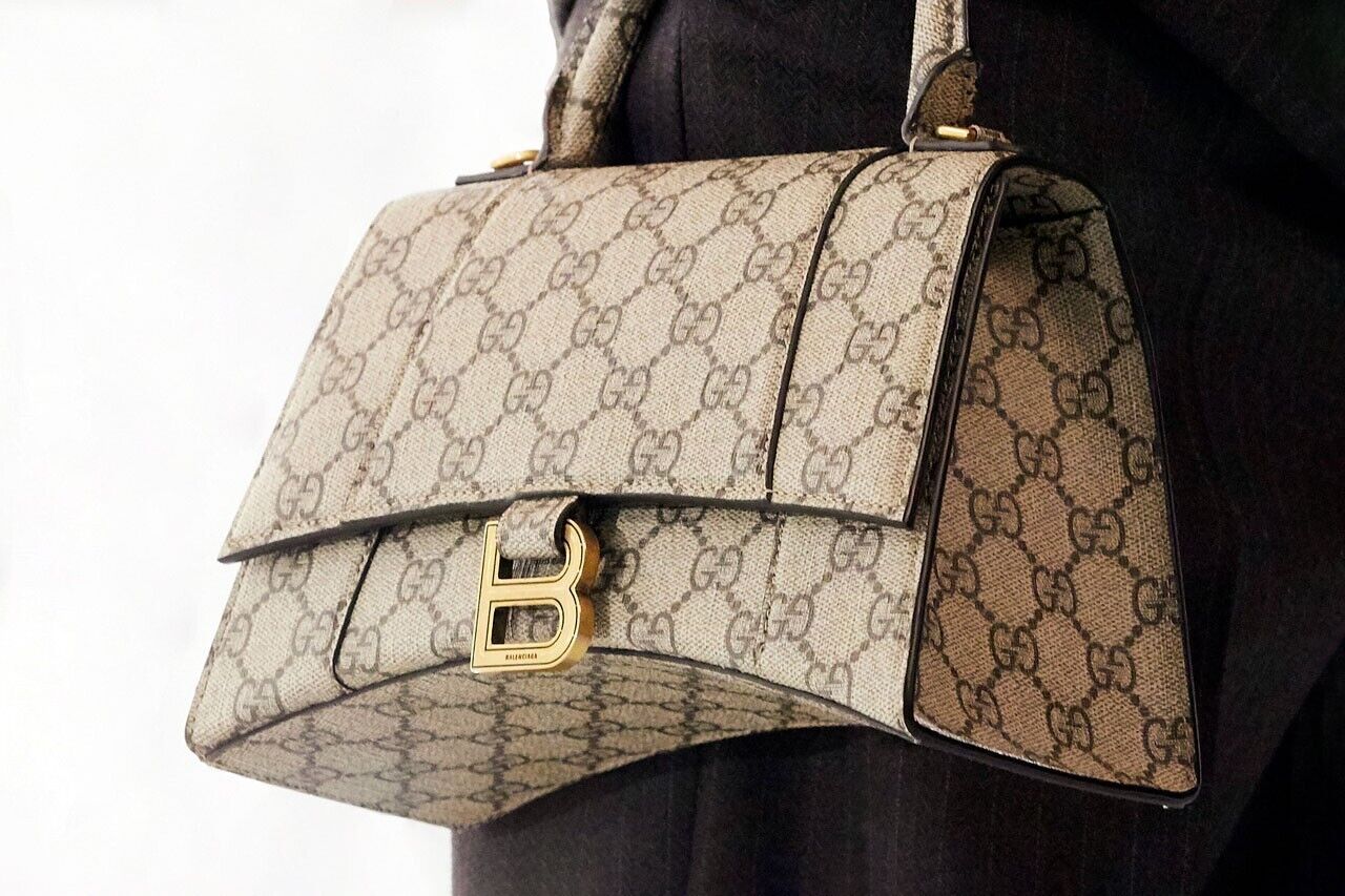 Gucci x Balenciaga The Hacker Project Small Hourglass Bag Beige/Ebony