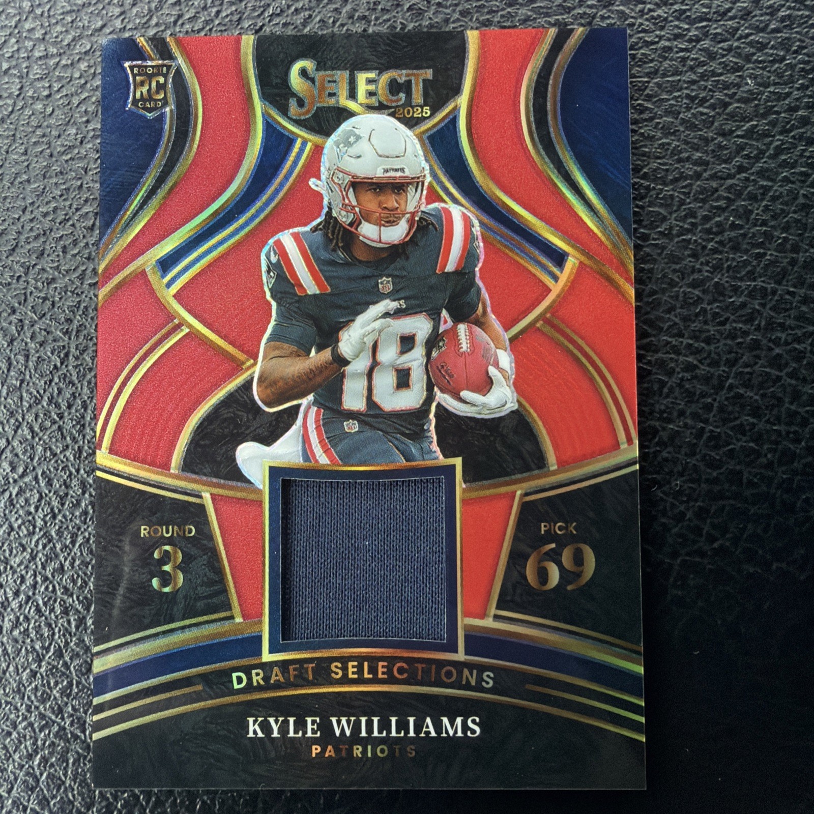 2025 Panini Select - Draft Selections Memorabilia Kyle Williams #DSM-KWS Red...