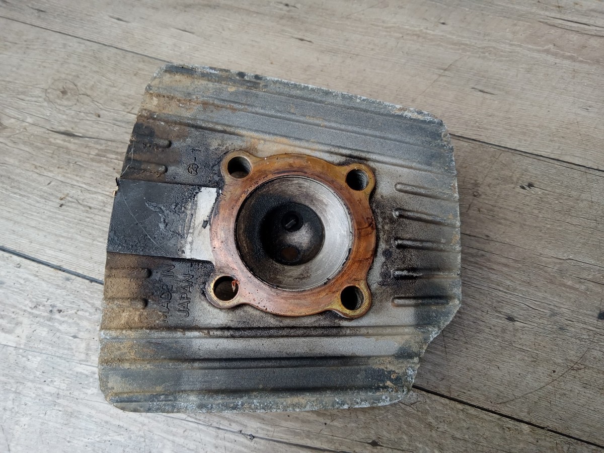 1977 KAWASAKI KE 175 Cylinder Head ke175 ke175b oem original | eBay