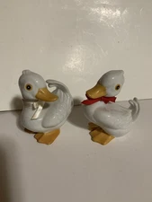 PAIR OF VTG HOMCO #1414 PORCELAIN DUCK FIGURINES MINT