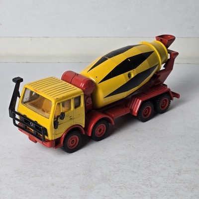 Siku 1/55 Scale 2922 - Mercedes Benz Cement Mixer Truck/RARE/OOP