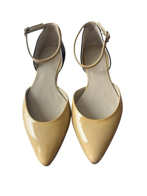 Boden Womens Flat Sz 6.5 Nude Tan Patent Black Pointed Ankle Strap Shoe Pointed