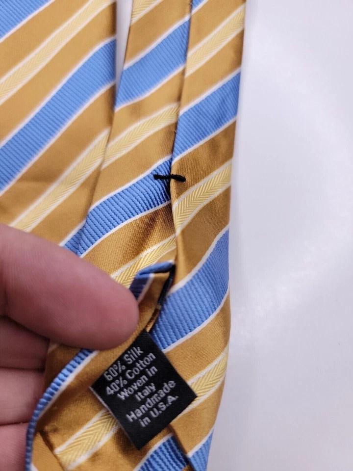 Corbata formal para hombre David Donahue 58"Lx3,5"W marrón/azul Foto 4 de 4