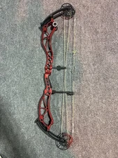 Bowtech Reckoning 38 Compound Bow Right-Hand, 70 Pounds