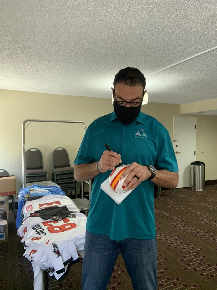 Мини-шлем с автографом Винсента Джексона из Лос-Анджелеса San Diego Chargers сертификат подлинности - Изображение 4 из 4