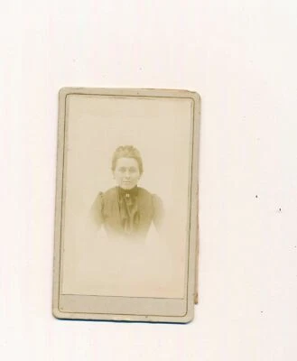CDV portrait de face femme serpente bijou Hébert Paris vintage woman mode - Photo 1/2