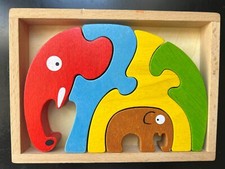 Elephant Family Wood Puzzle 7" x 5" NEW