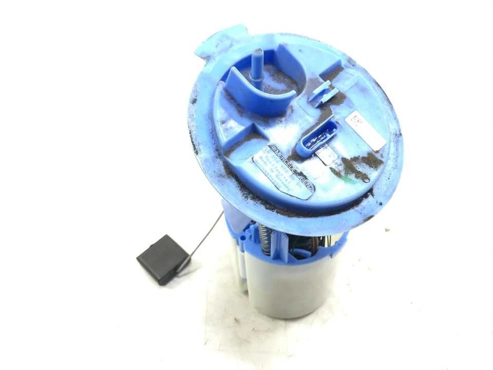 2012-2018 MERCEDES-BENZ CLS550 W218 UNIDADE DE ENVIO DE BOMBA DE COMBUSTÍVEL FABRICANTE DE EQUIPAMENTO ORIGINAL. - Imagem 2 de 4