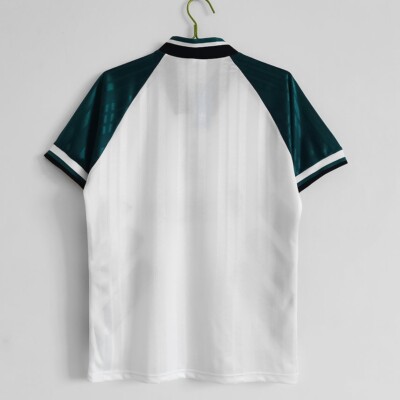 ウェア Liverpool 93/94 Away Uniform s-l400.jpg