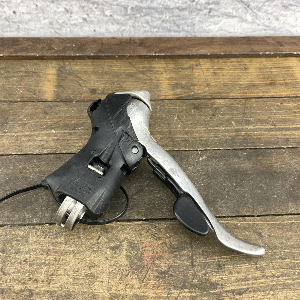 Vintage Shimano 105 ST-5500 Right STI 9-Speed Shifter Brake Lever