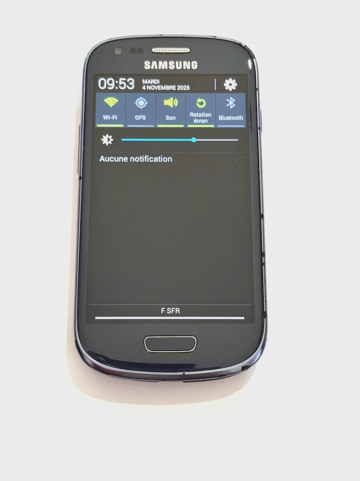 Samsung Galaxy S3 mini (GT-I8190N) - Bloqué SFR, sans batterie - Pour pièces - Photo 2/4