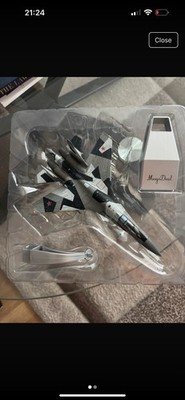 1/100 Sukhoi SU 35 Kampfflugzeugmodell Aus Metall mit Ausstellungsstand