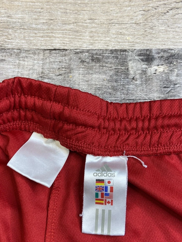 Adidas Wisconsin Badgers Shorts Mens 2XL Red Basketball Gym - Image 4 of 4