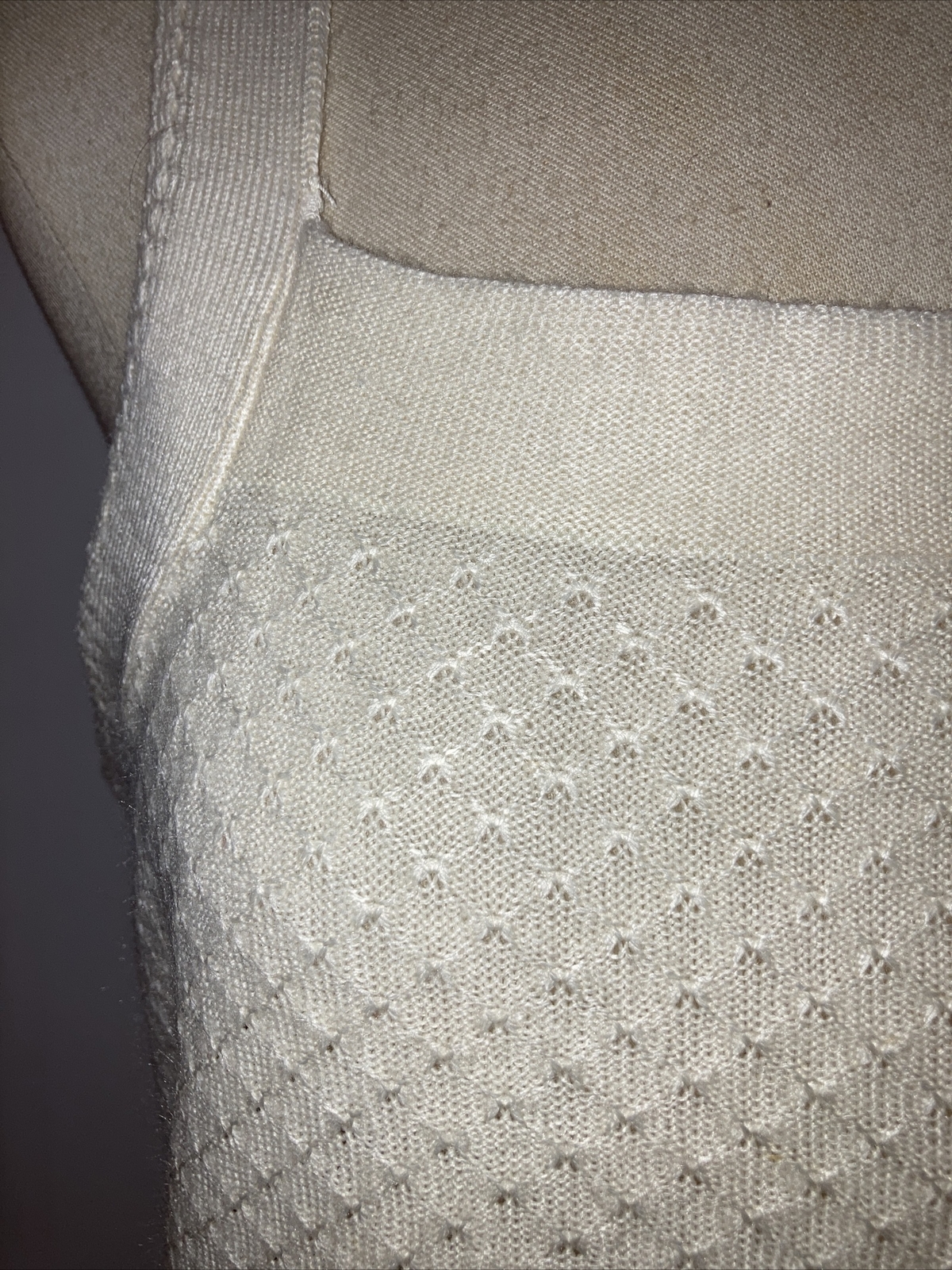 Vintage Early 1970s Cream St Michael (M & S)  Tank/Top, Size 14, 36" Bust 3