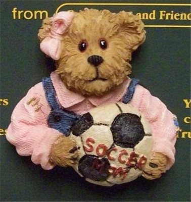 Boyd's #26088 * Bearware Pin ''Proud Mama'' Soccer Mom Pin * MINT * Brand New