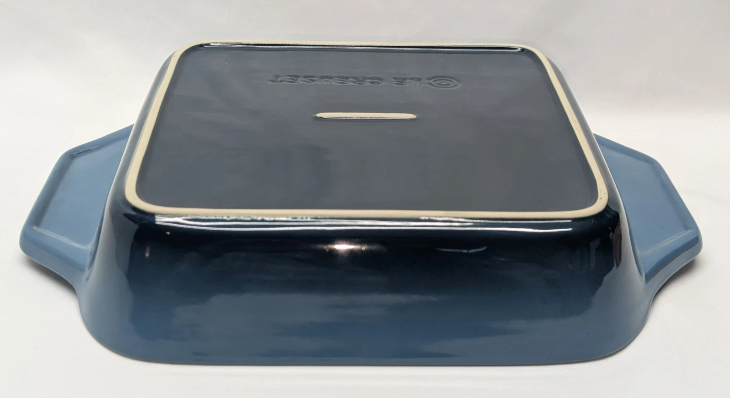 Le Creuset Stoneware 2.2 Qt Square Dish - Thumbnail 3